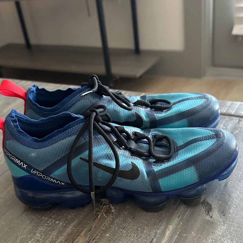 Nike Air Vapormax "Indigo Force" shoe